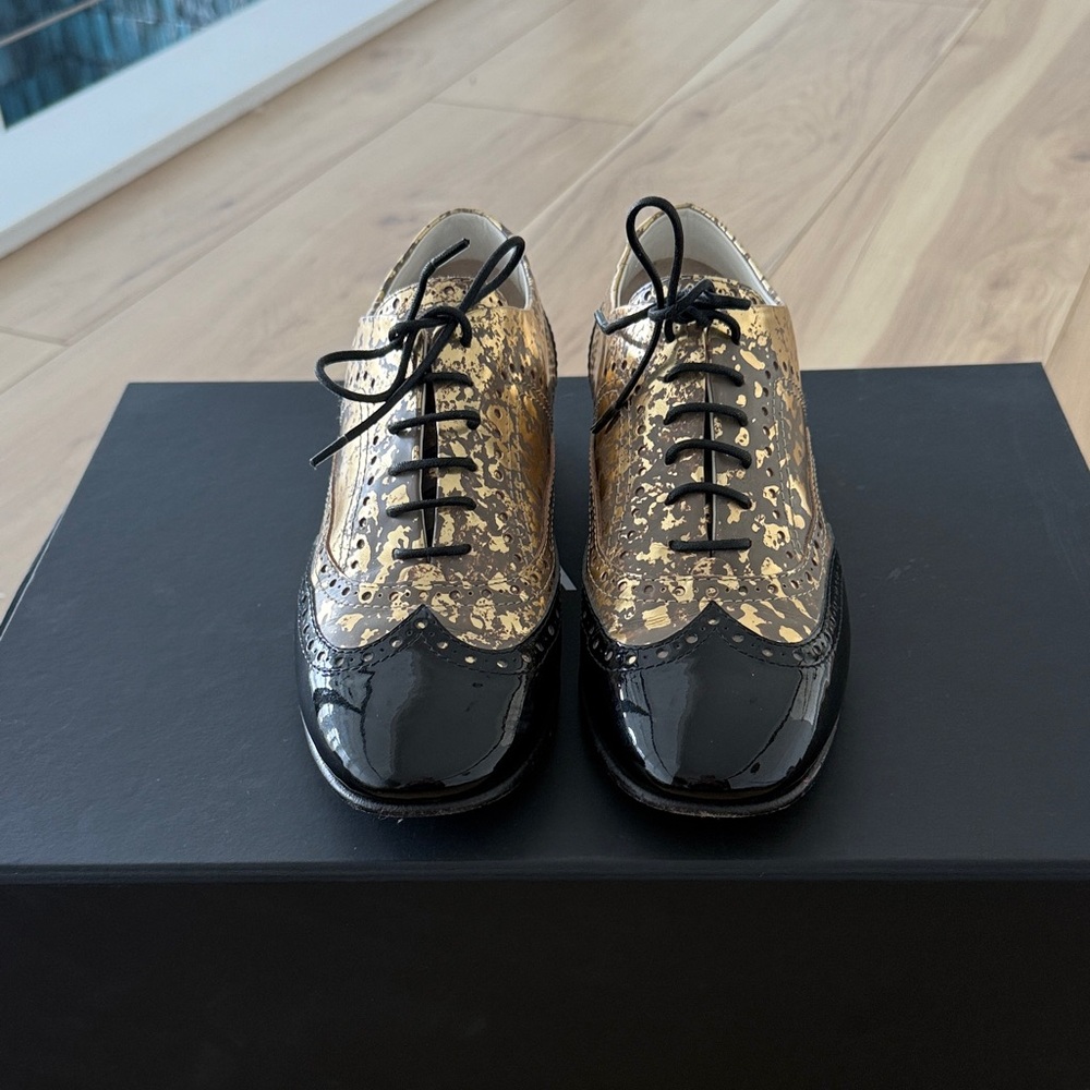 ✨Spotted on the Runway, Ready for Your Closet✨